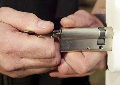 Super Locksmith Services Chelmsford, MA 978-242-7301 - 29-10